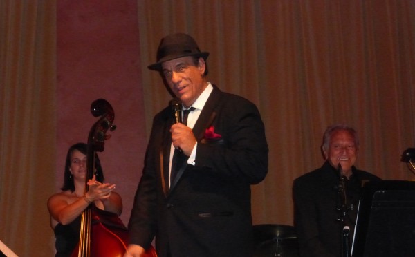 Robert Davi Sings Sinatra at the Vibrato Grill Jazz Club Los Angeles