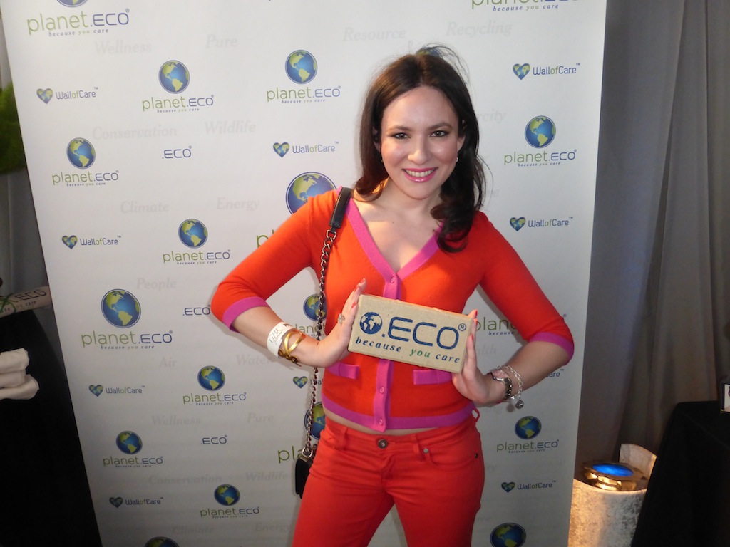 Planet Eco Because You Care Golden Globes Gift Lounge Event 