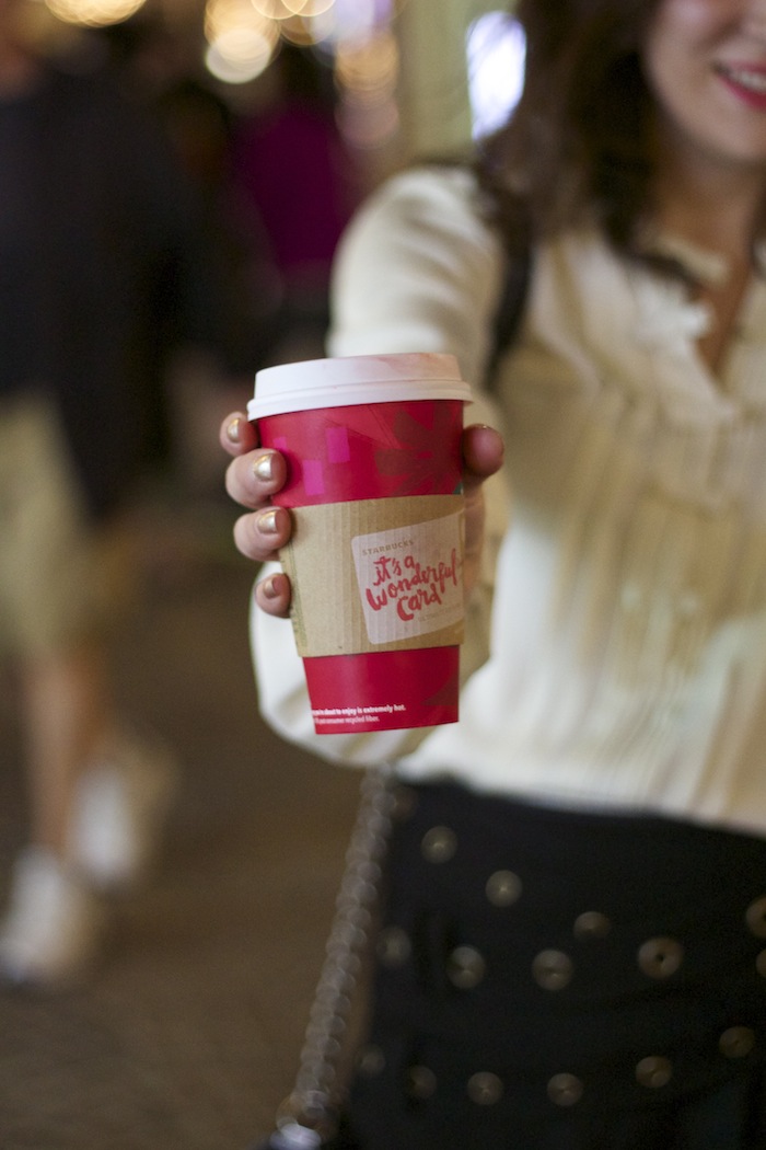 Winter Wonderland Beverly Hills Starbucks Holiday Drinks Fashion Blogger