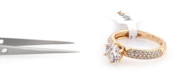 Sell Luxury Jewelry online in an auction worthy