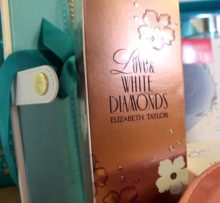 Love and White Diamonds Elizabeth Taylor Best Perfume Gift Ideas Holidays 2017