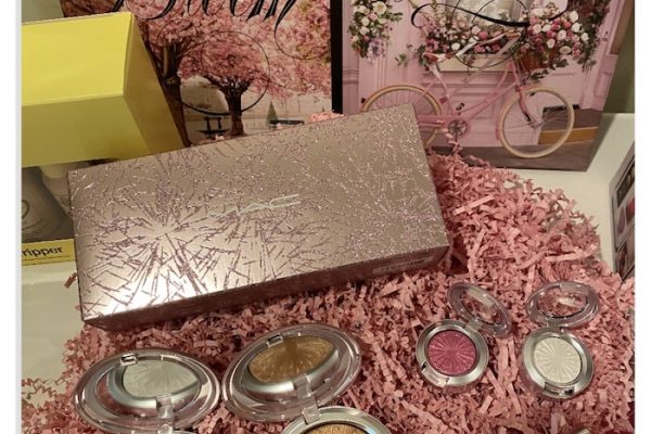 MAC Makeup Beauty Gifts 2020